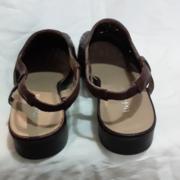 NWOT Paolo Corelli Leather Sandals - Picture 6 of 8